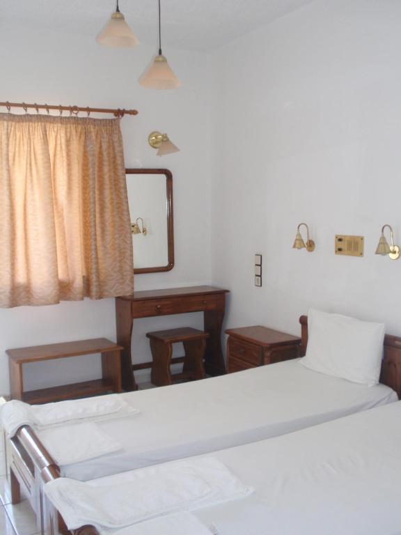 Fevro Hotel Agia Galini Zimmer foto