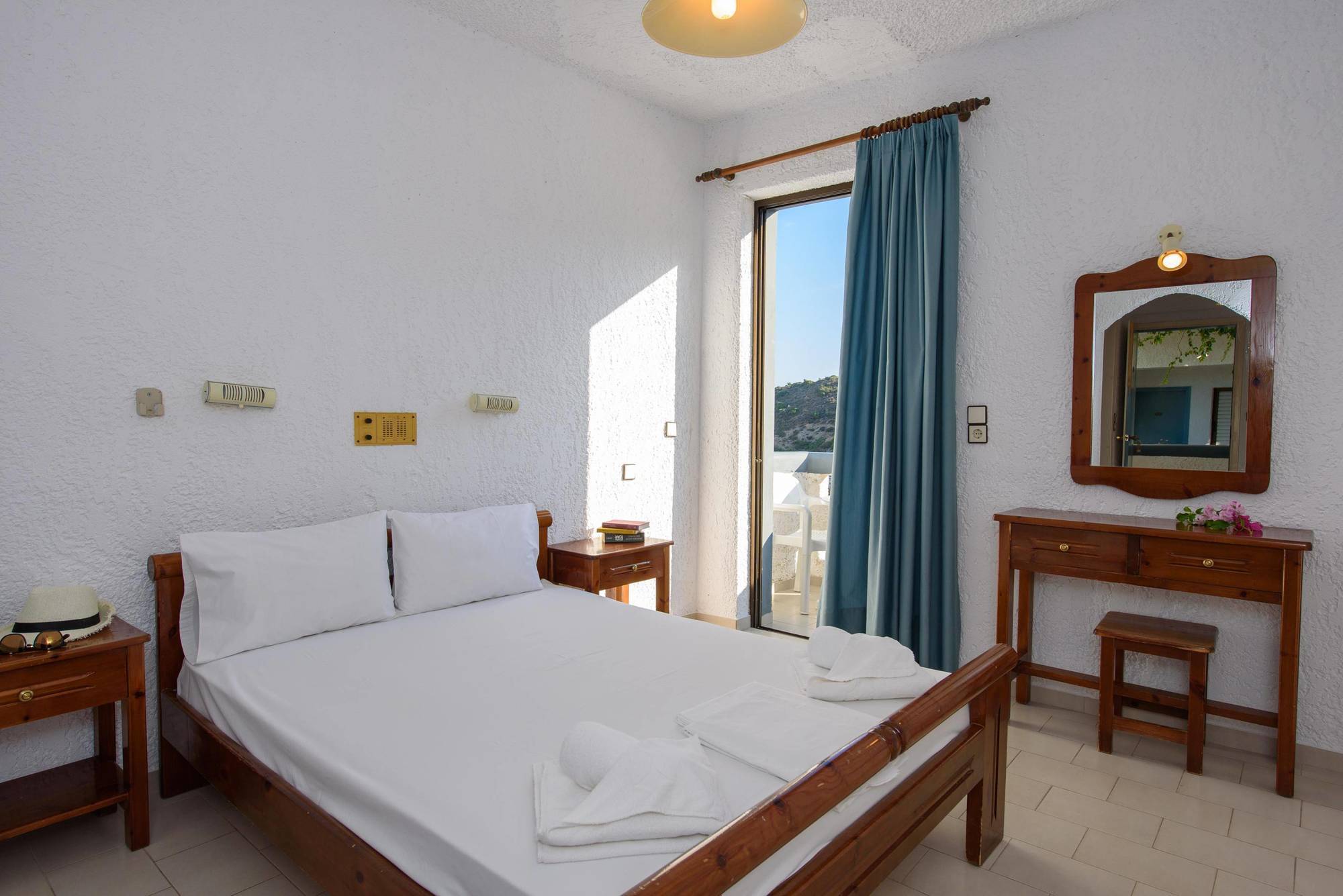 Fevro Hotel Agia Galini Exterior foto